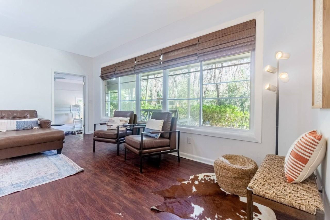 318 Sw 27th St #1359097P - Photo 6 of 26