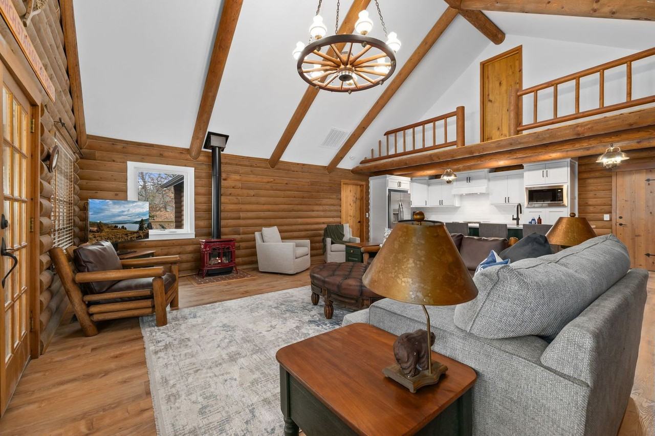 19412 Pinecrest Trl #1359771P - Photo 3 of 29