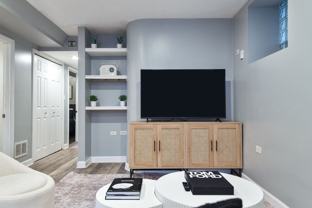 3018 N Clybourn Ave - Photo 1 of 1