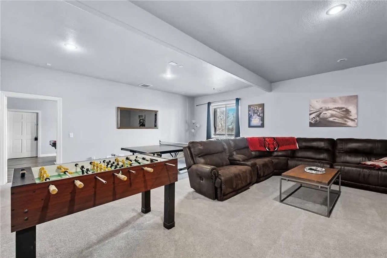 38 Riviera Dr #1363338P - Photo 7 of 50