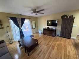 featured image of 2069 Horne St