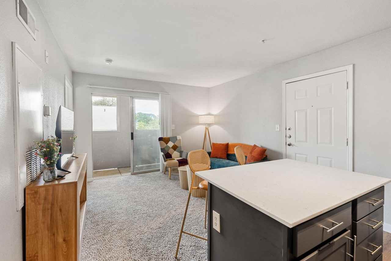 8054 Exchange Dr #1364167P - Photo 6 of 50