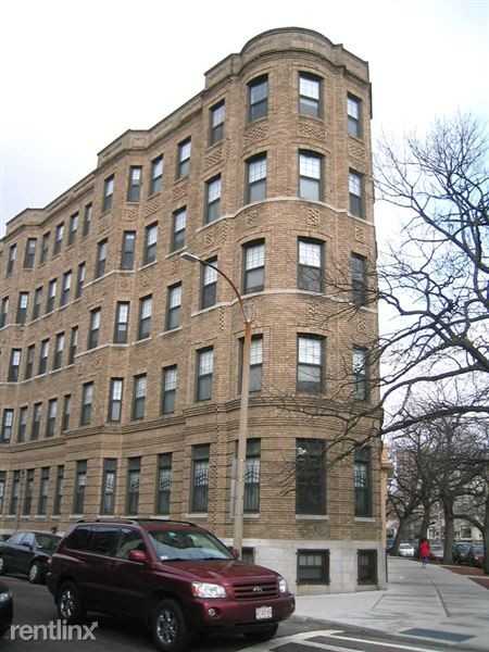 1139 Commonwealth Ave - Photo 3 of 13