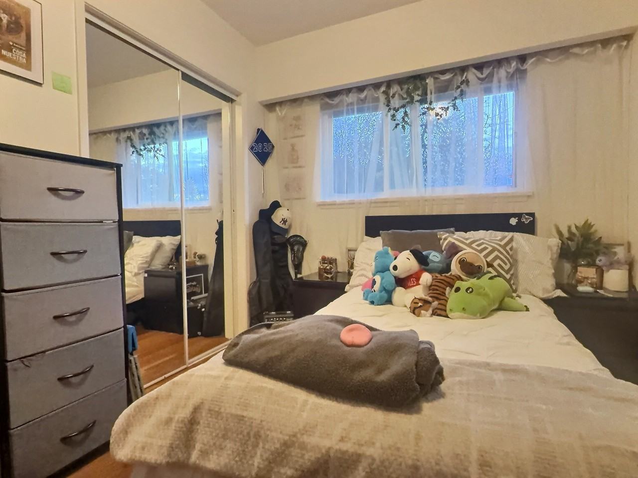 2401 Como Lake Ave - Photo 7 of 10