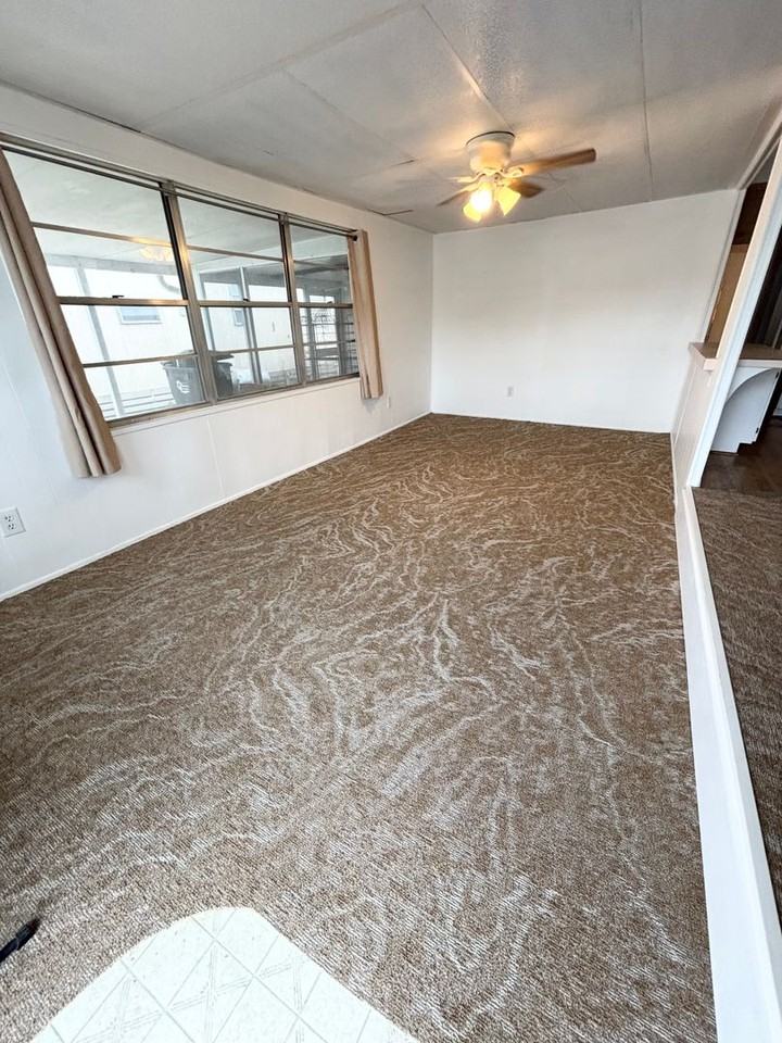 4014 Palmwood - Photo 4 of 11