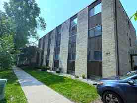 Studio Available Now! ~Blocks from the Capitol Square~ - Photo 1 of 1