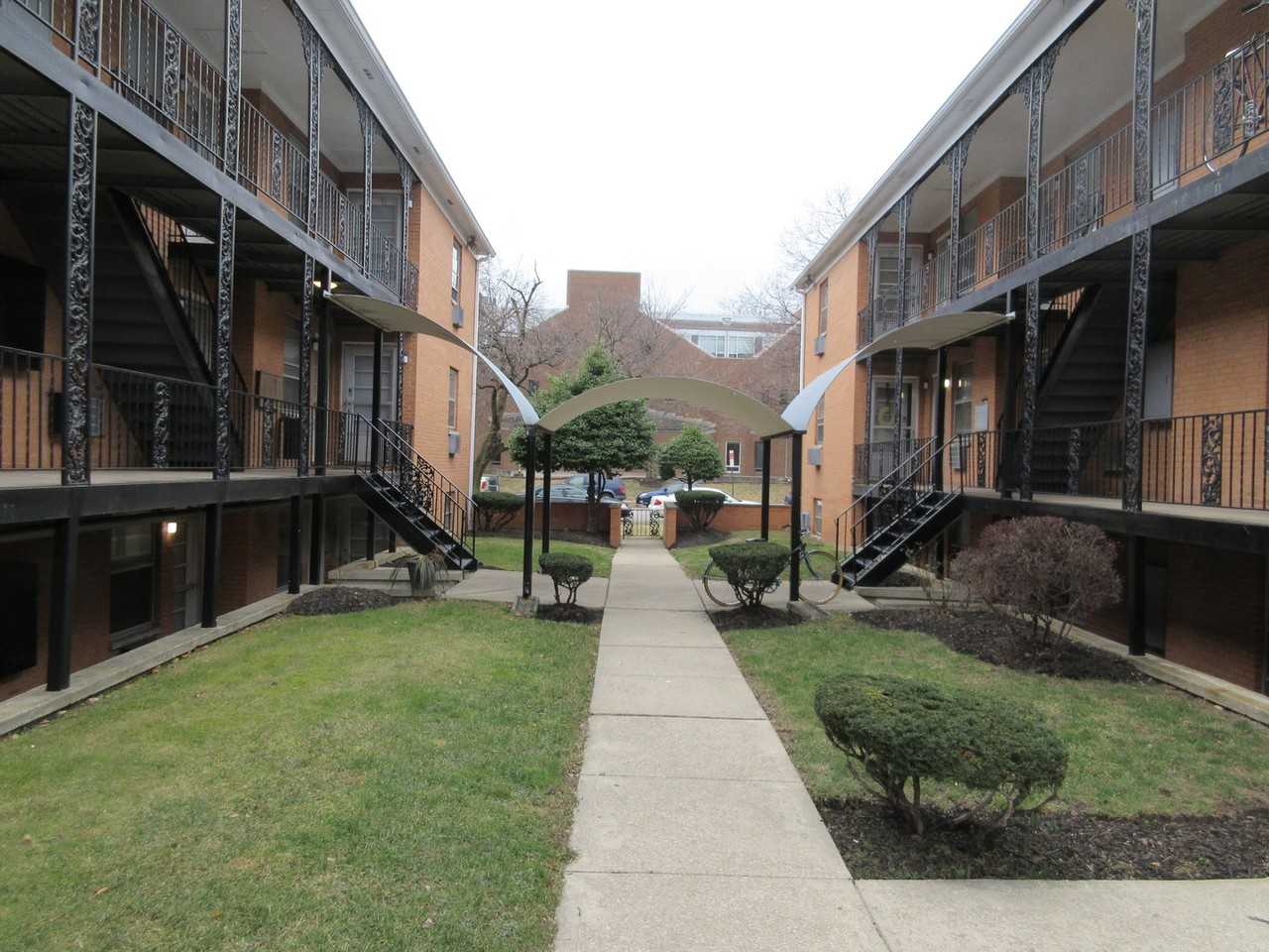 1472-1490 Neil Ave - Photo 3 of 50