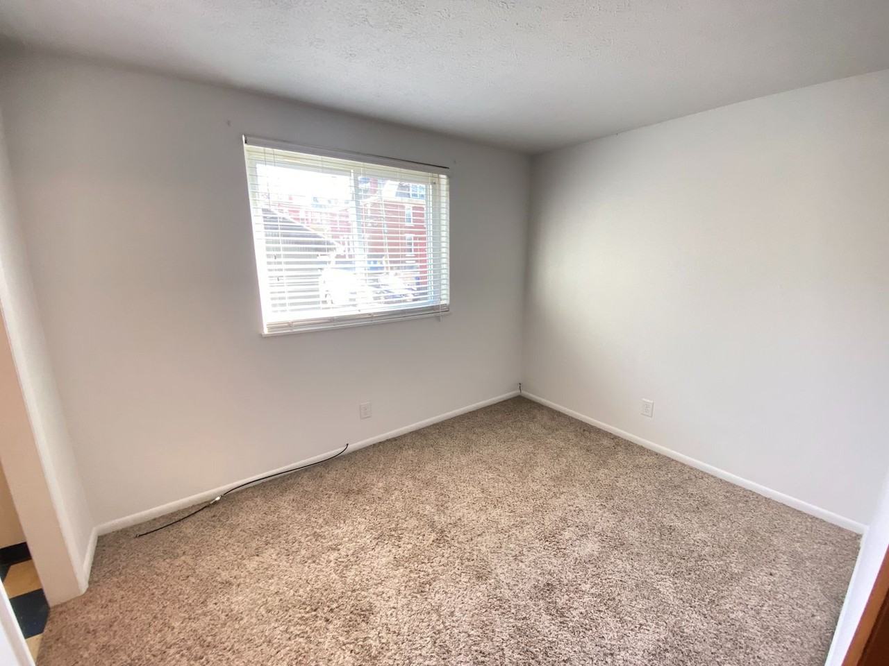 W Oakland Ave 42-50 WOR - Photo 7 of 50