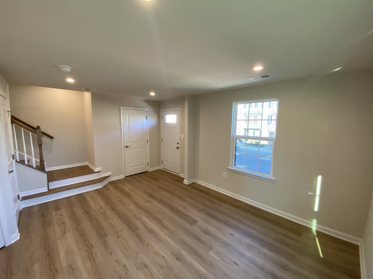 1100 Rampart Drive - Photo 4 of 42