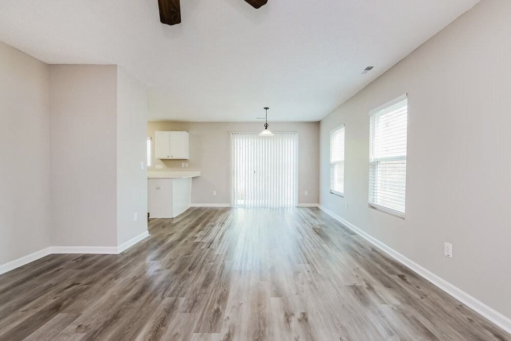 8170 Cohosh Ct - Photo 5 of 17