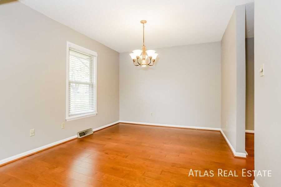 2312 Ne 72nd Ter - Photo 6 of 18