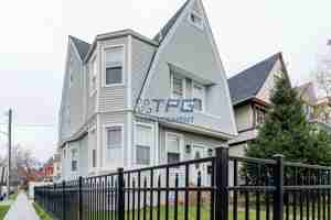 featured image of 211 Park Avenue