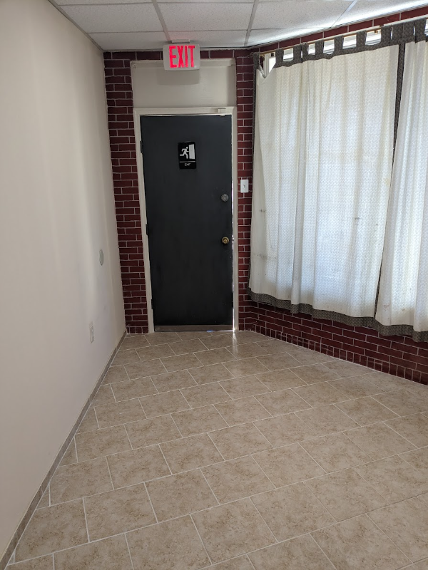 851 Jackson St - Photo 6 of 7