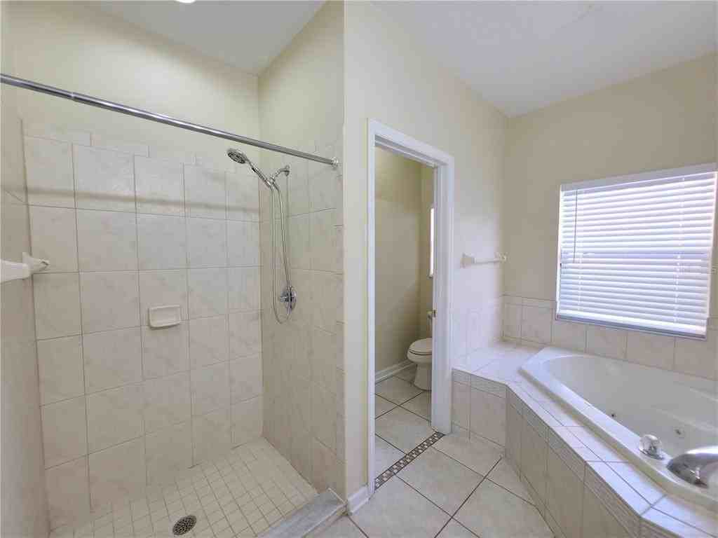 1527 Derby Glen Drive #1527 - Photo 2 of 22