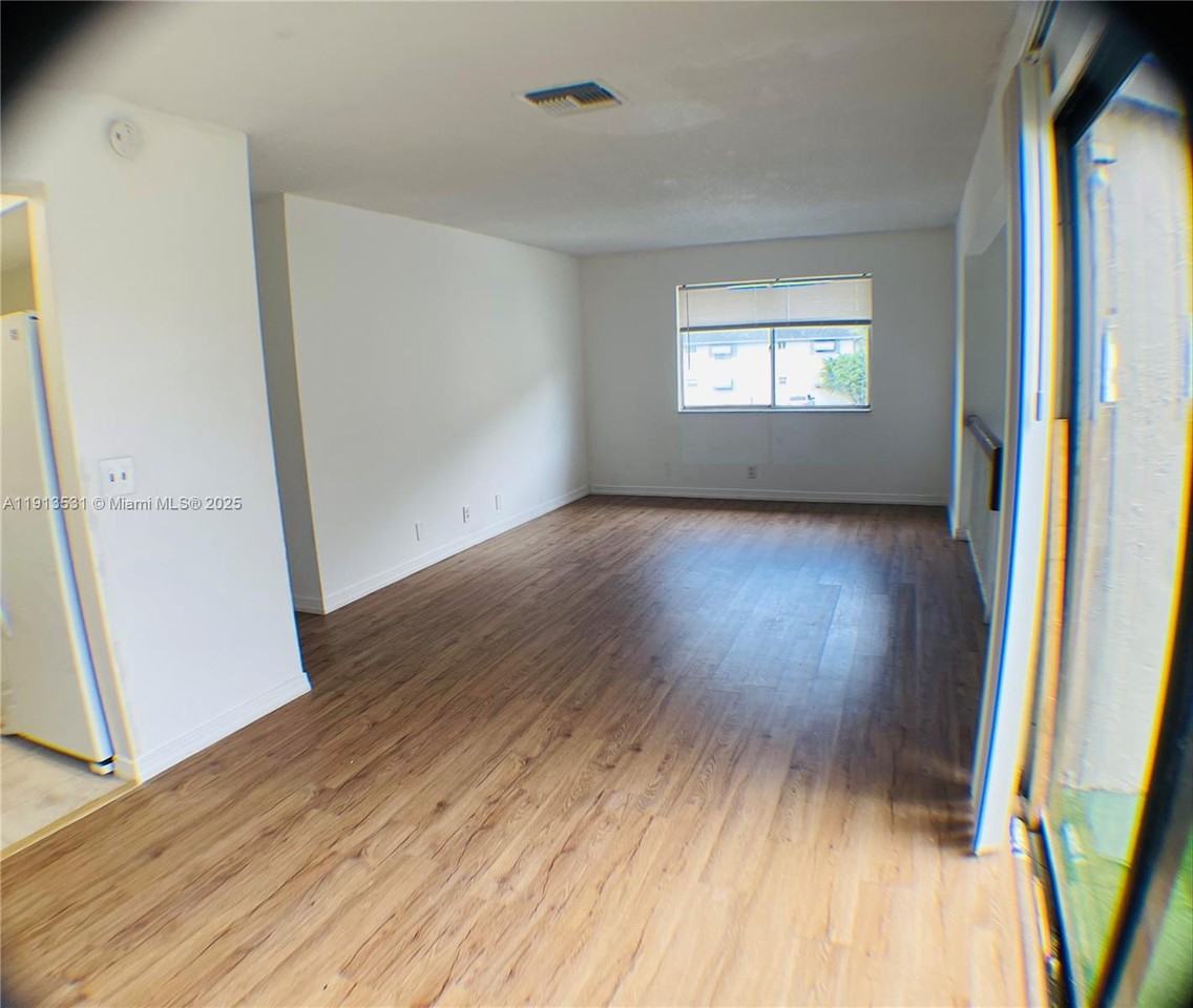 5814 Nw 22nd St #581421E - Photo 2 of 36