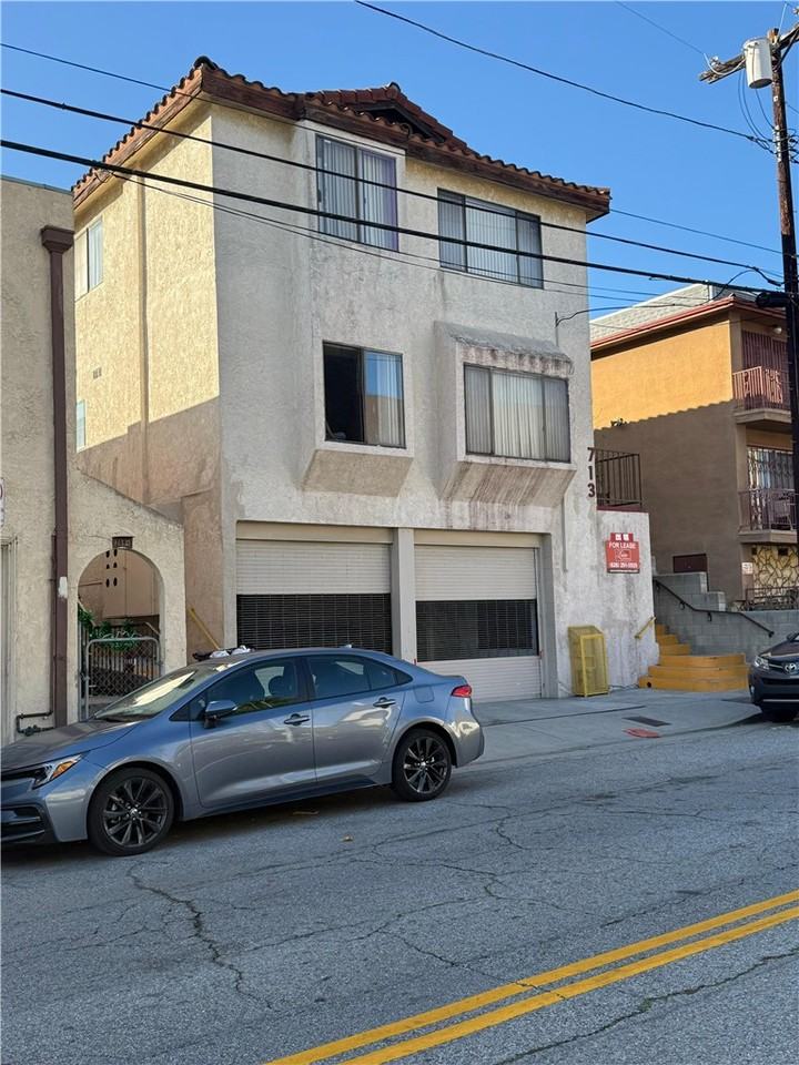 713 North Grand Avenue #7136A