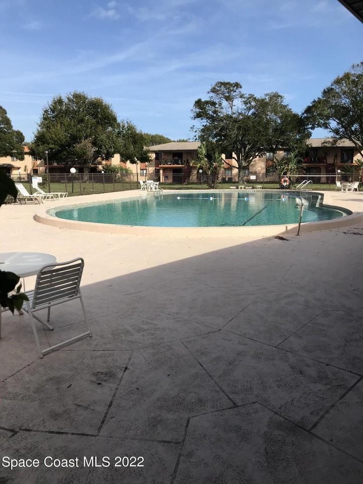 196 San Juan Circle #196 - Photo 2 of 49