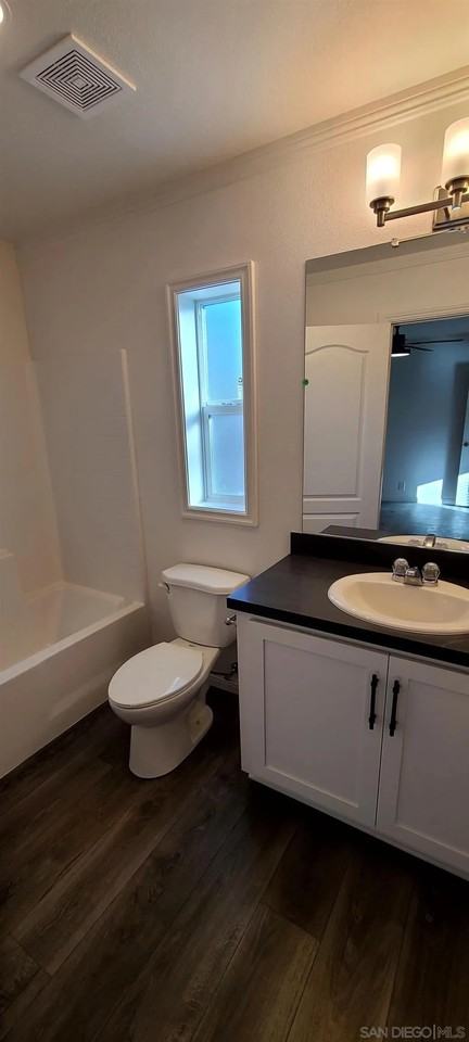 29763 Margale Ln #29763 - Photo 2 of 9
