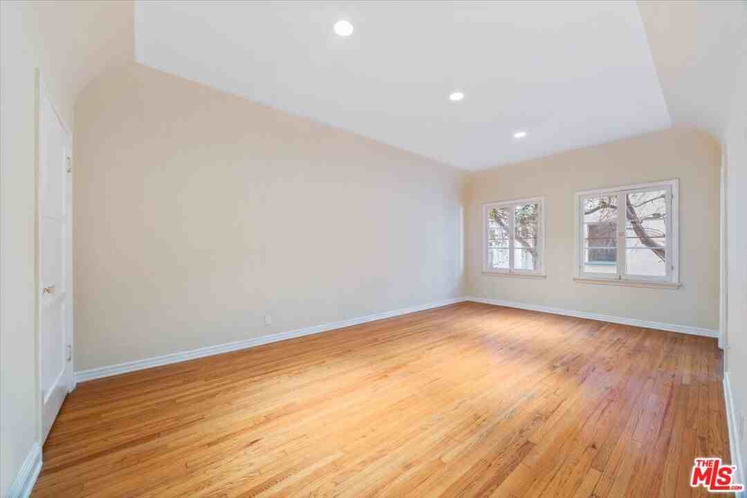 6217 Orange Street #6217-9 - Photo 5 of 39