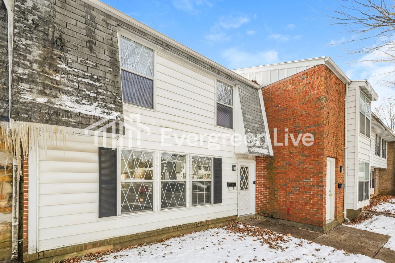 7753 Mount Hood - Photo 3 of 16