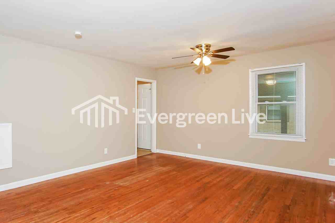 1704 Buena Vista Cir Se - Photo 7 of 16