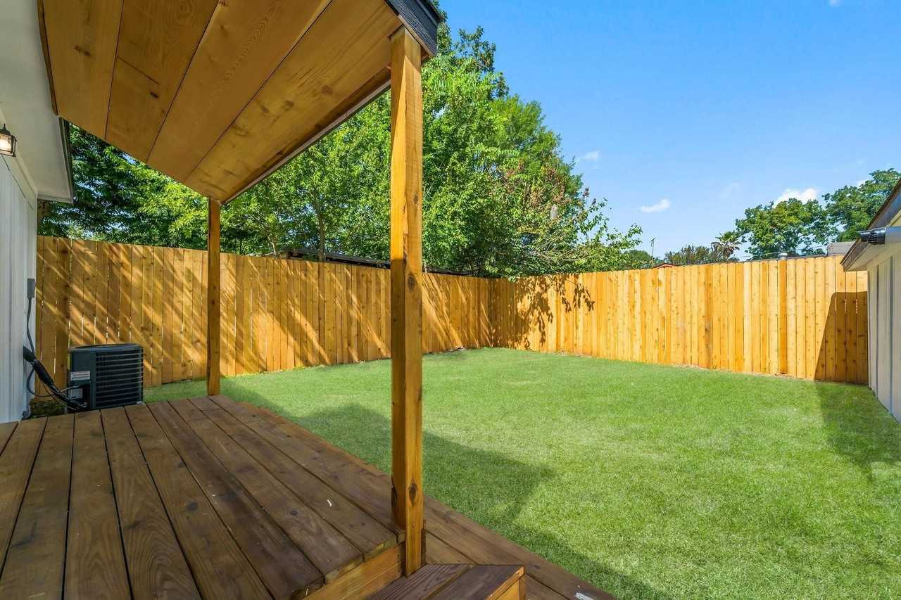 4049 Lucille St #4049B - Photo 6 of 9