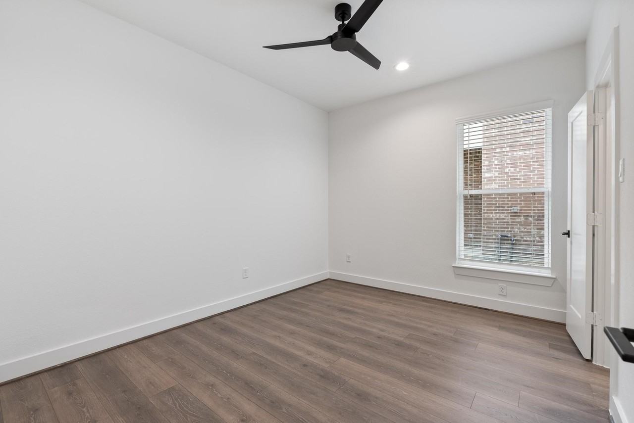 2757 Sunny Briar Drive #2757 - Photo 7 of 25