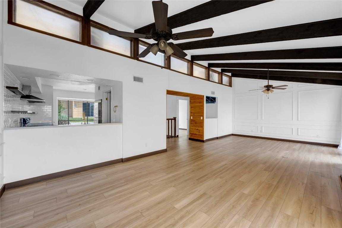 402 Hi Stirrup #402E2 - Photo 2 of 39