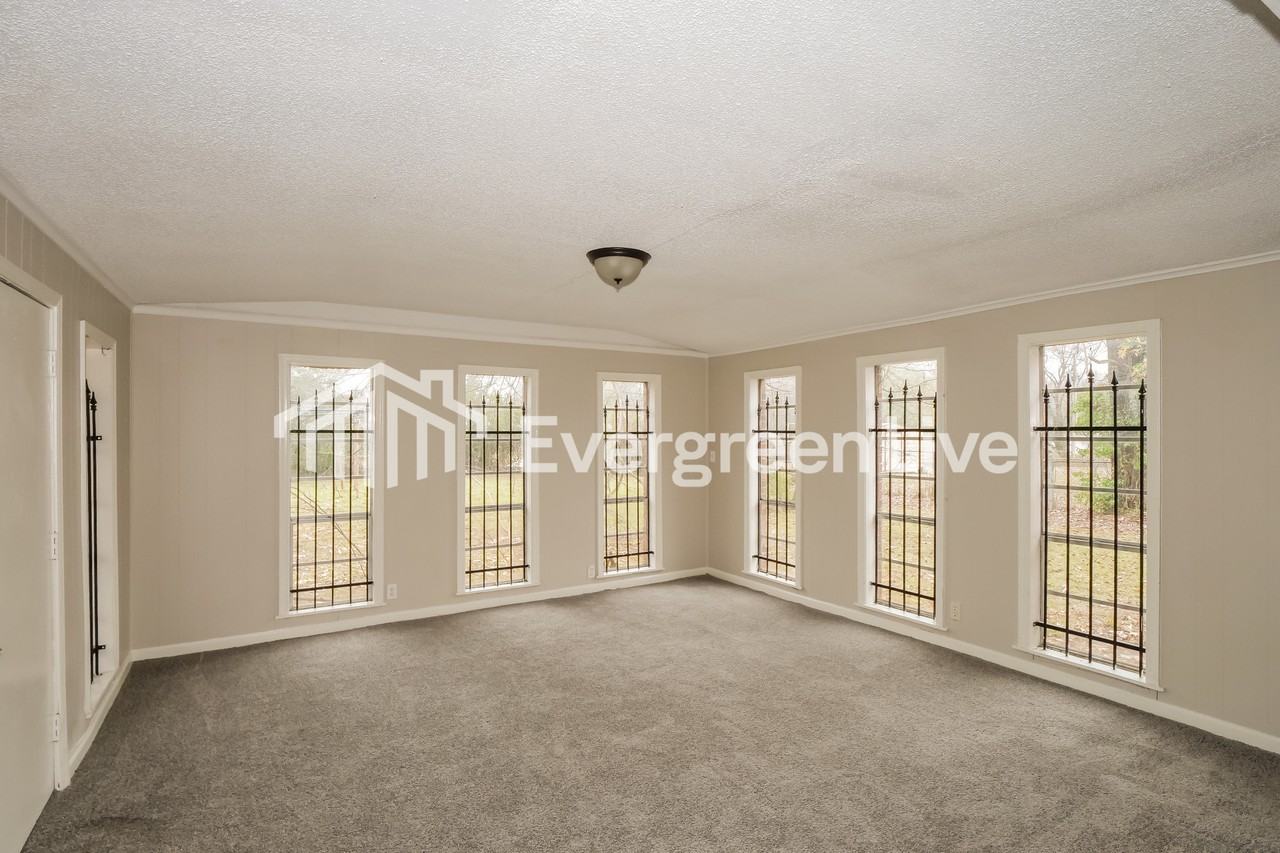 175 Horse Shoe Cv - Photo 7 of 14