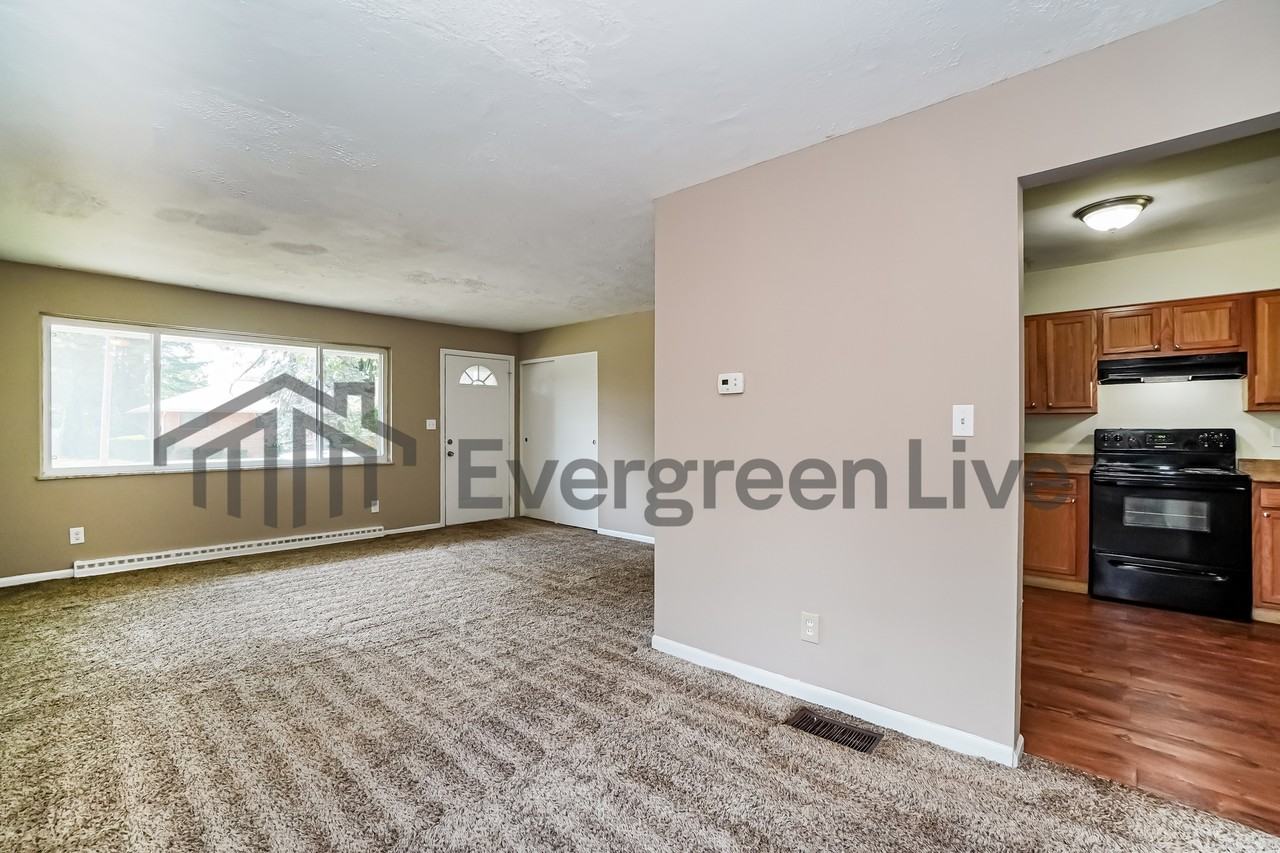 1456 Picard Rd - Photo 6 of 15