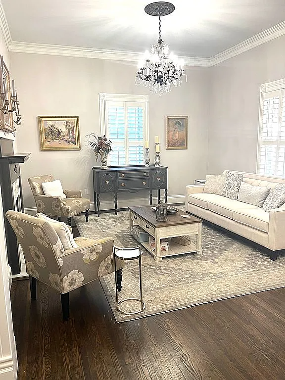 613 S Fulton St - Photo 6 of 16