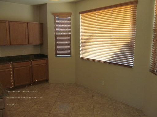 91 W Hackberry Dr - Photo 2 of 35