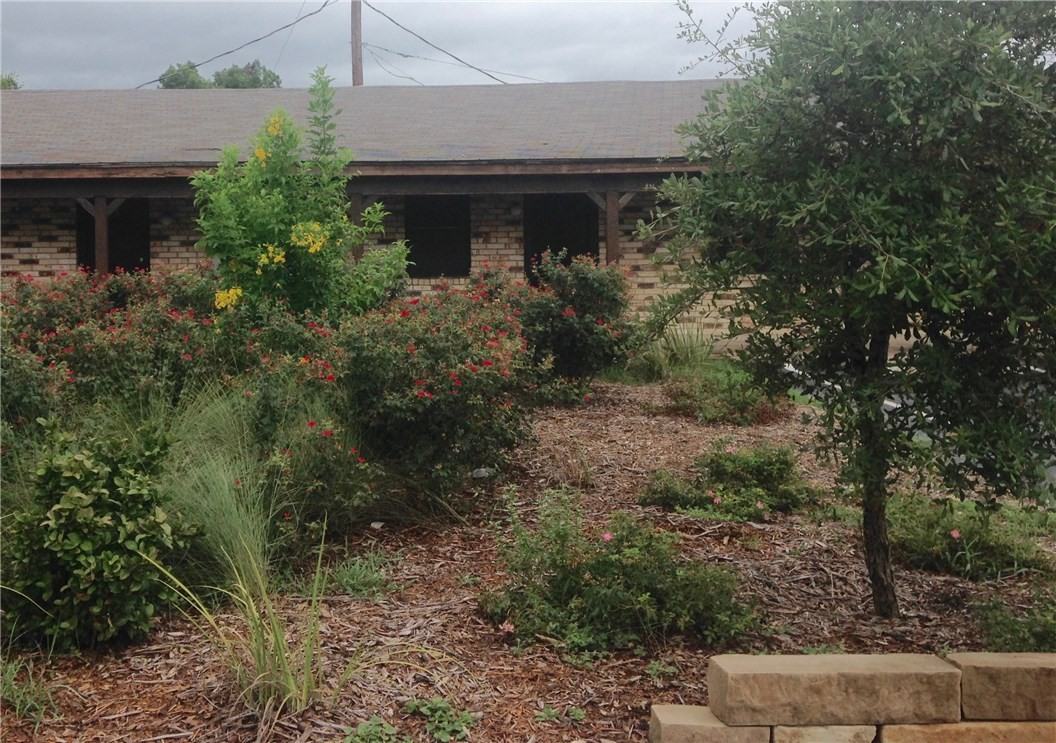 908 Emile Street #908-10 - Photo 6 of 8