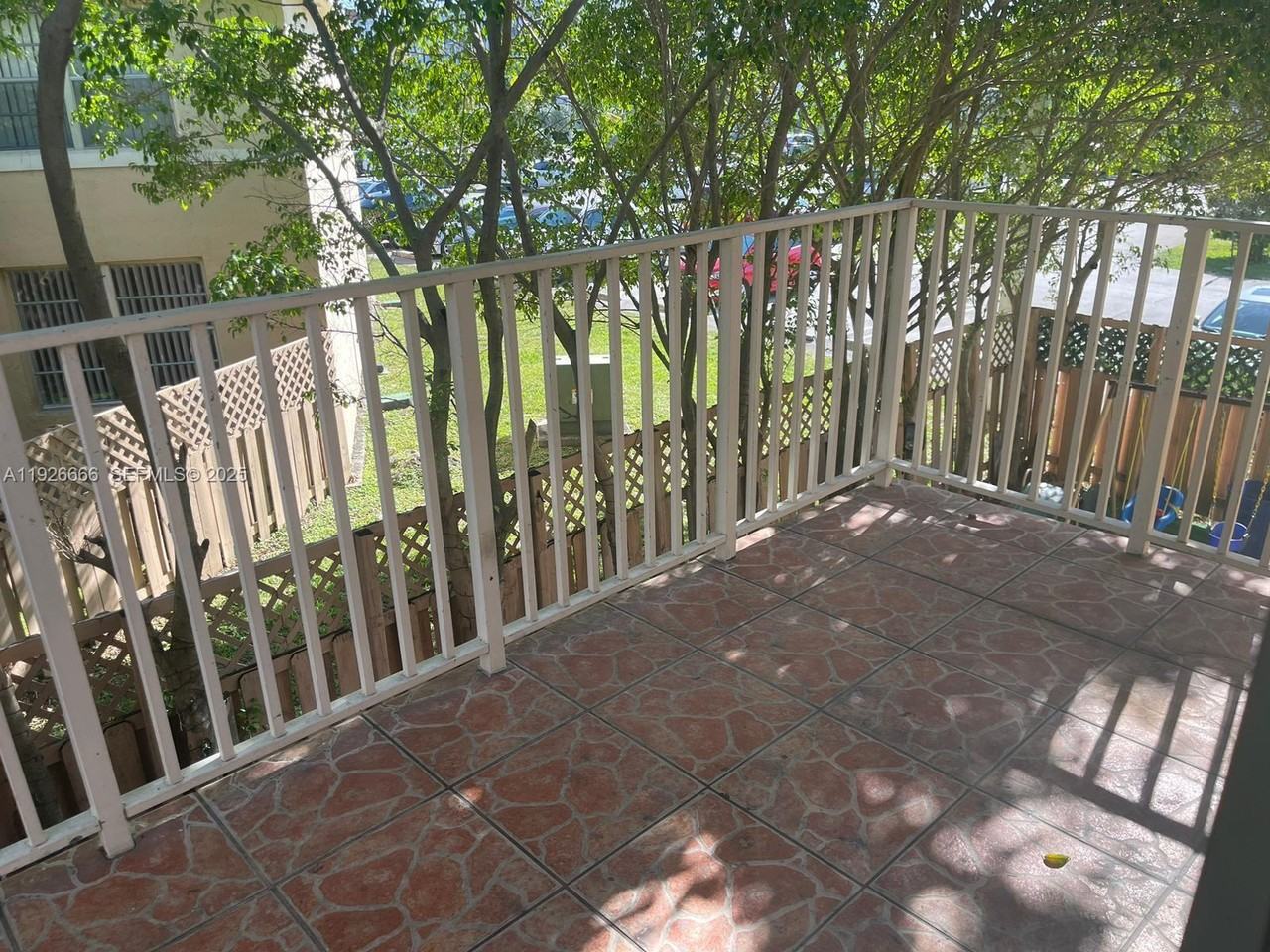 4270 Nw 79th Ave #42702D - Photo 3 of 10