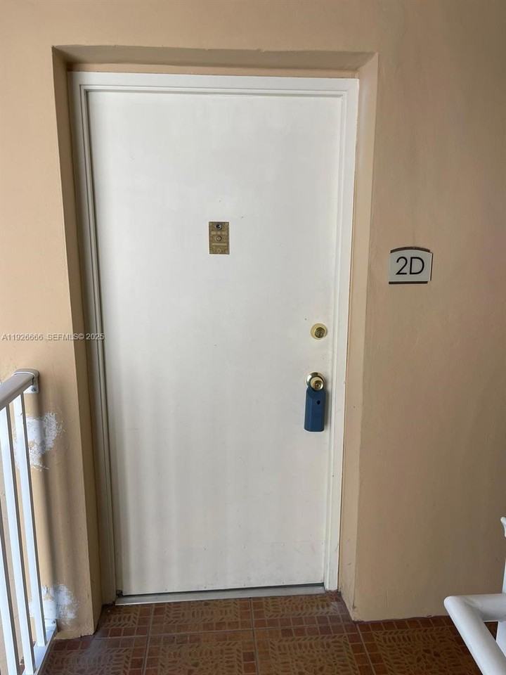 4270 Nw 79th Ave #42702D - Photo 4 of 10