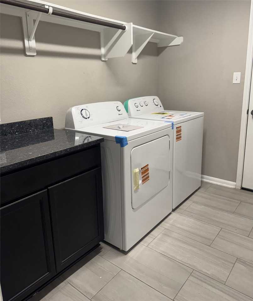 163 Emery Oak Way #163 - Photo 2 of 32