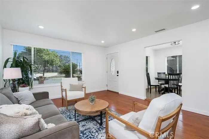 16154 Calle Del Paseo #16154 - Photo 2 of 8