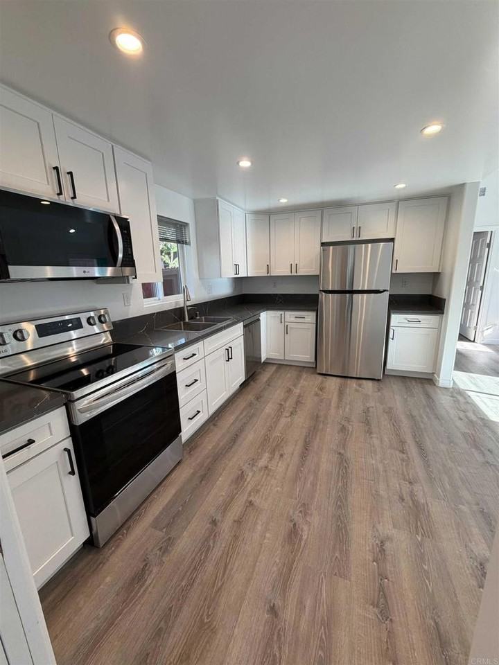 3817 Rojo Tierra Rd #3817 - Photo 3 of 18