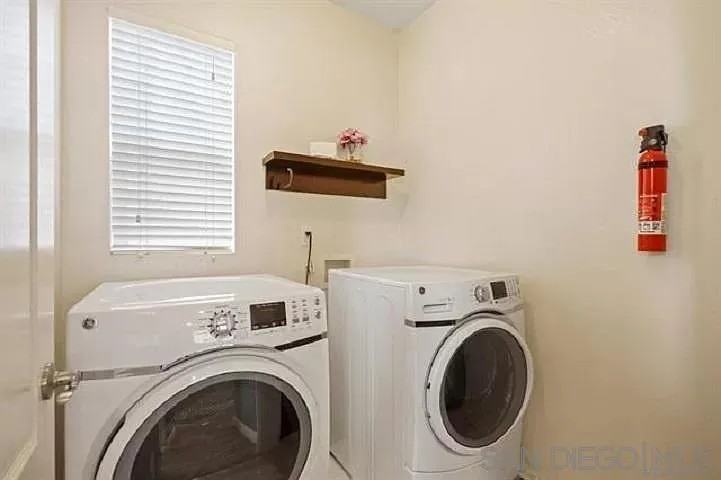 15474 Bristol Ridge Ter #15474 - Photo 4 of 27