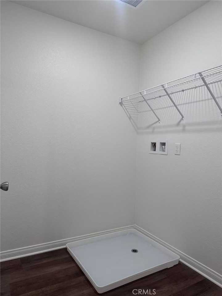 4254 S Laguna Ave #4254 - Photo 6 of 19