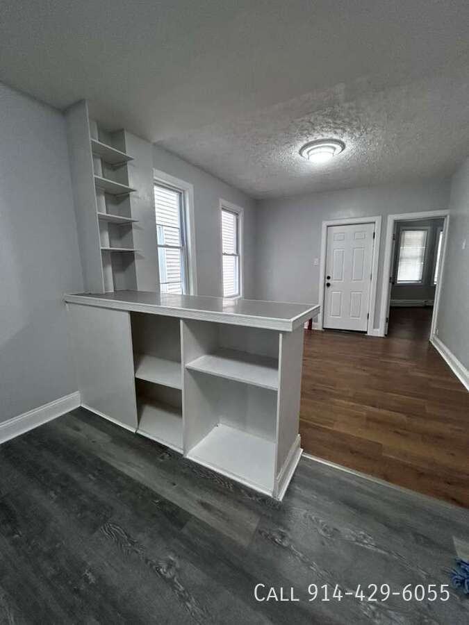 162 Linden St - Photo 7 of 13