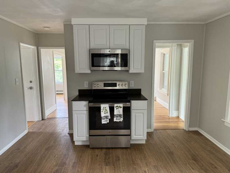 3 Eastman Street - Photo 2 of 13