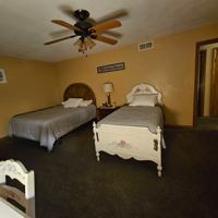 featured image of 1645 Tanglewood Drive #1