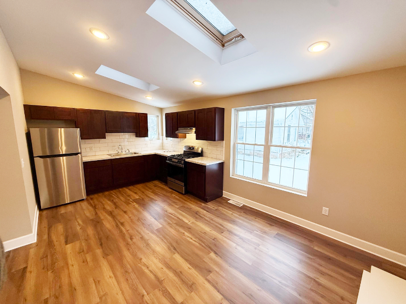 2743 West Church Street - Photo 2 of 10