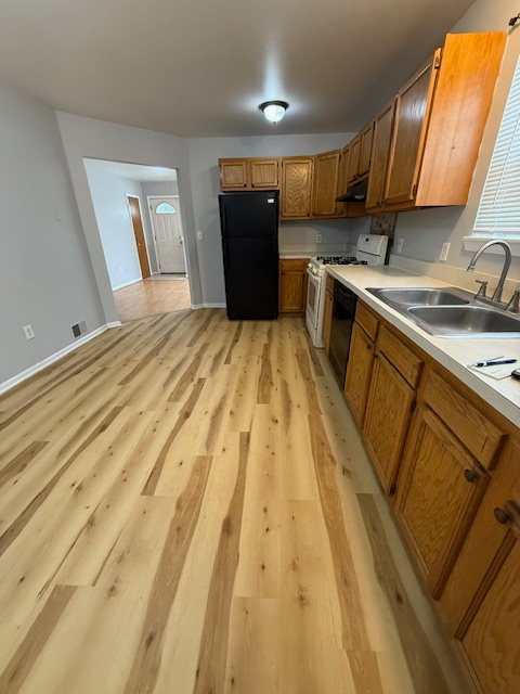 28913 Annapolis Rd - Photo 7 of 20