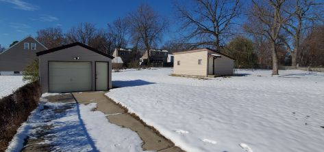 2203 Gaebler Avenue - Photo 3 of 8