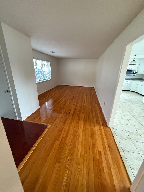 8912 Bay View Dr - Photo 7 of 23