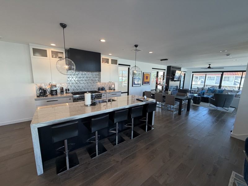 116 W Channel Islands Blvd - Photo 4 of 50