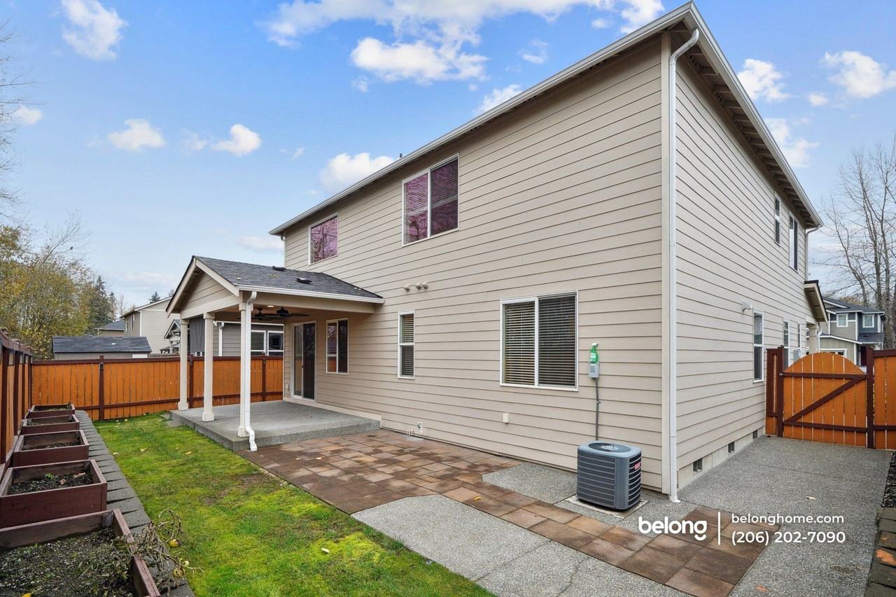 16112 81st Avenue Ct E - Photo 6 of 17