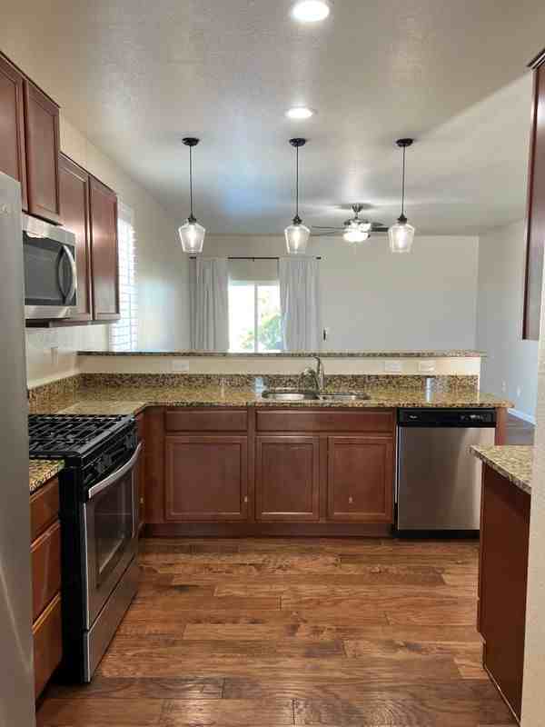 5601 En Joie Place - Photo 6 of 13